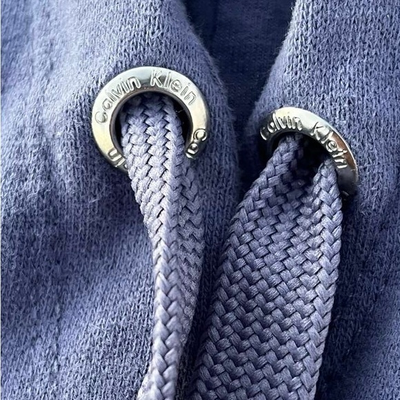 Calvin Klein blue hoodie - Picture 4 of 4